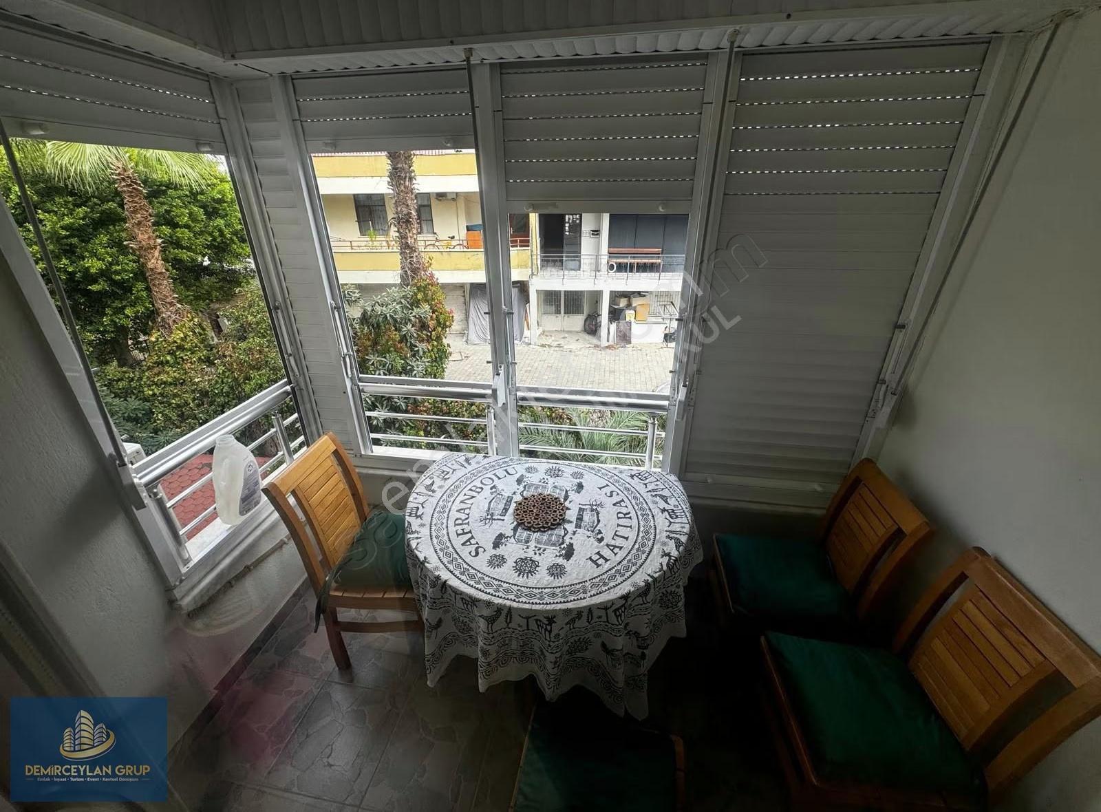 Muhteşem Lokasyon Bakımlı Daire - Görsel 16