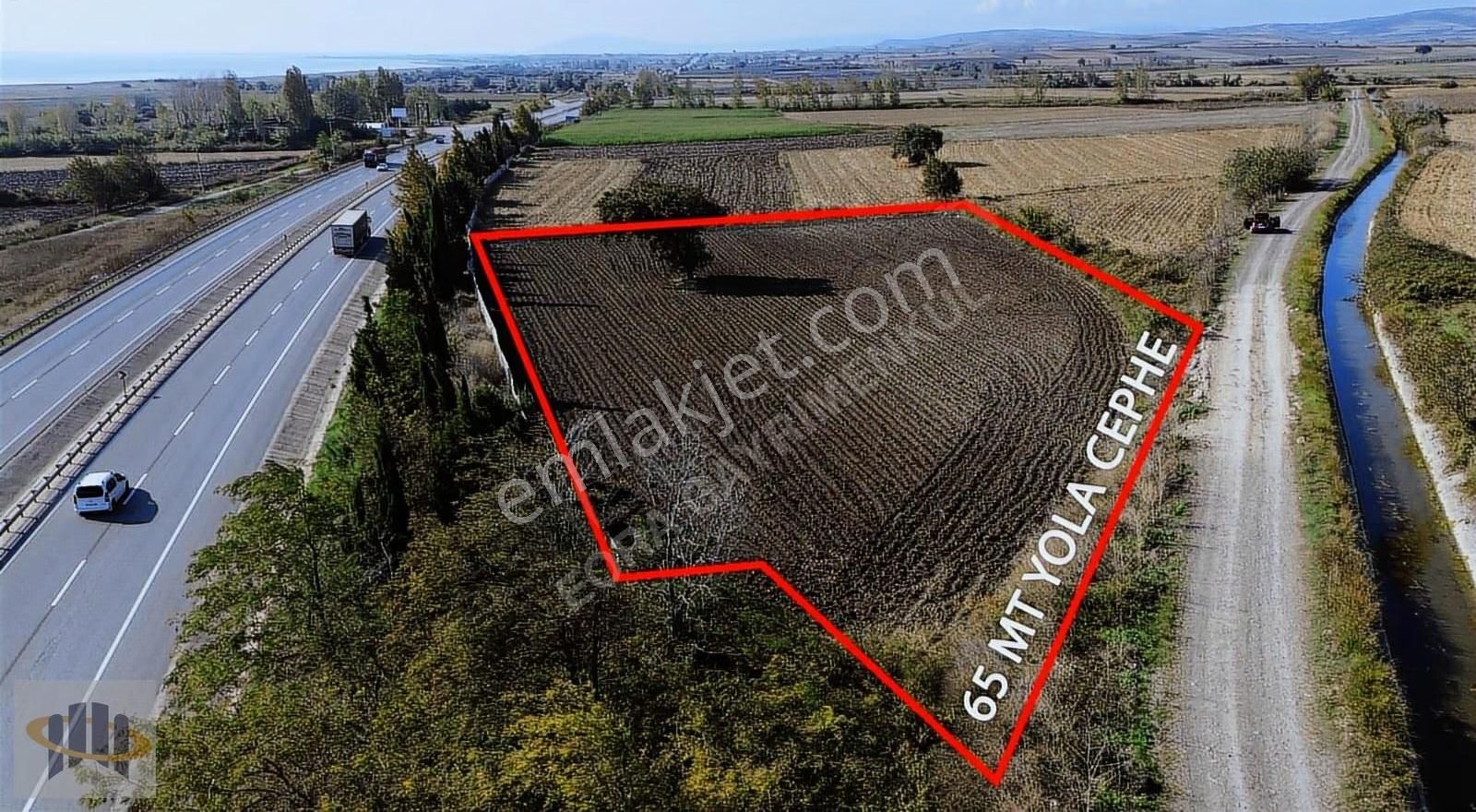 Eora'dan Eskikaraağaç'da İzmir Yoluna Cephe Göl Manzaralı Tarla - Görsel 7