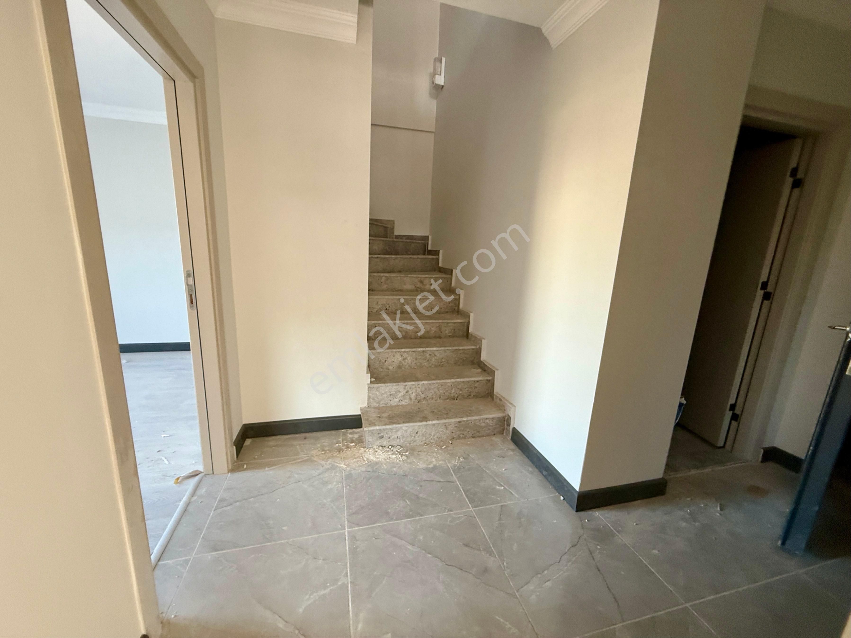 Sarılarda Acill 4950 Yerine 4500 Dubleks Daire - Görsel 24