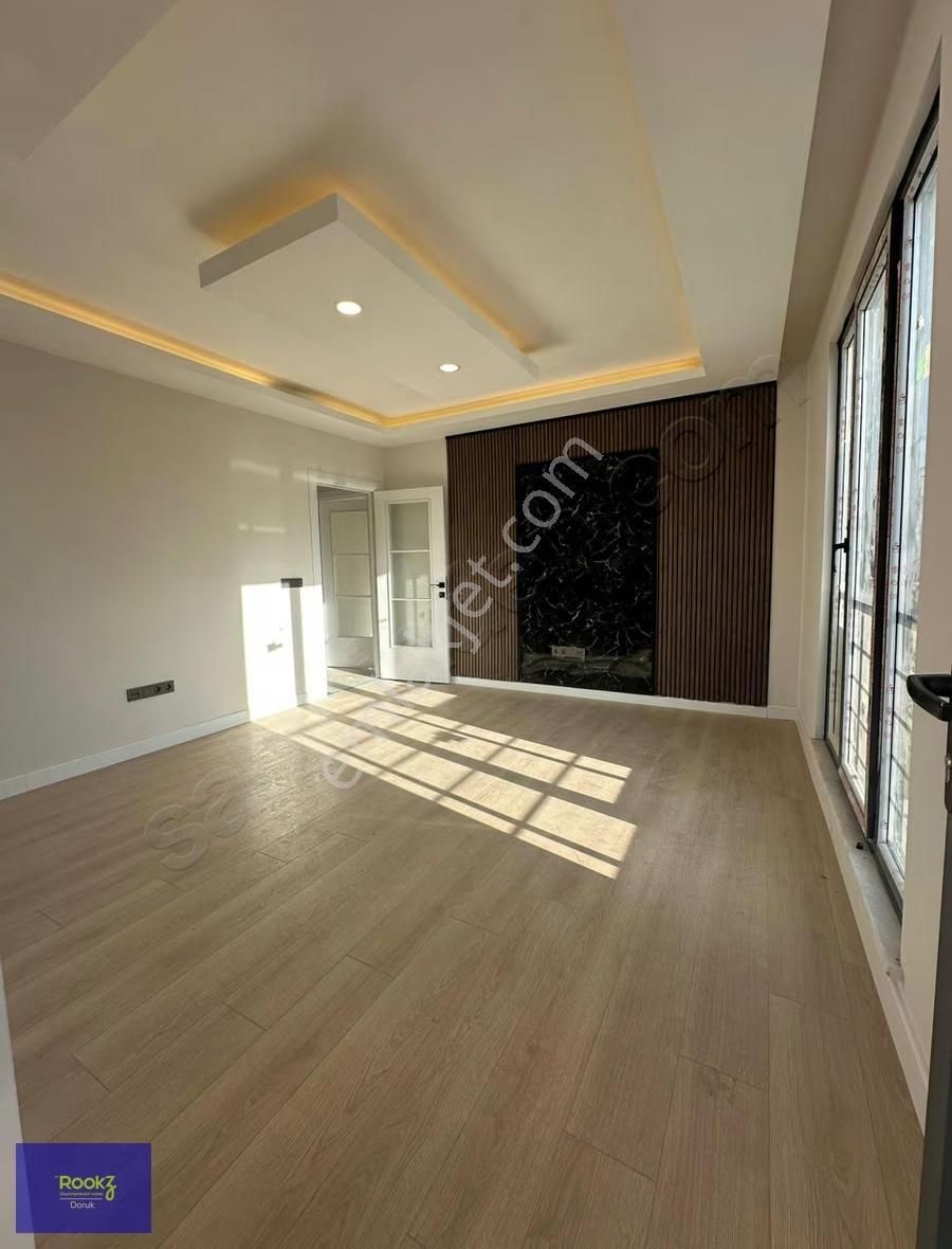 Rookzdoruk'dan Akpınar Mahallesi'nde Metro Dibi, Sıfır,ferah 3+1 - Görsel 4