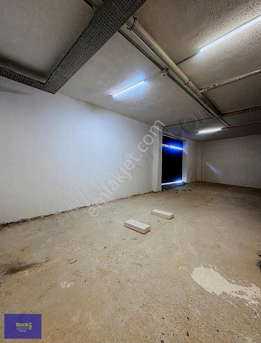 Rookzdoruk'dan Akpınar Mahallesi'nde Metro Dibi, Sıfır,ferah 3+1 - Görsel 25