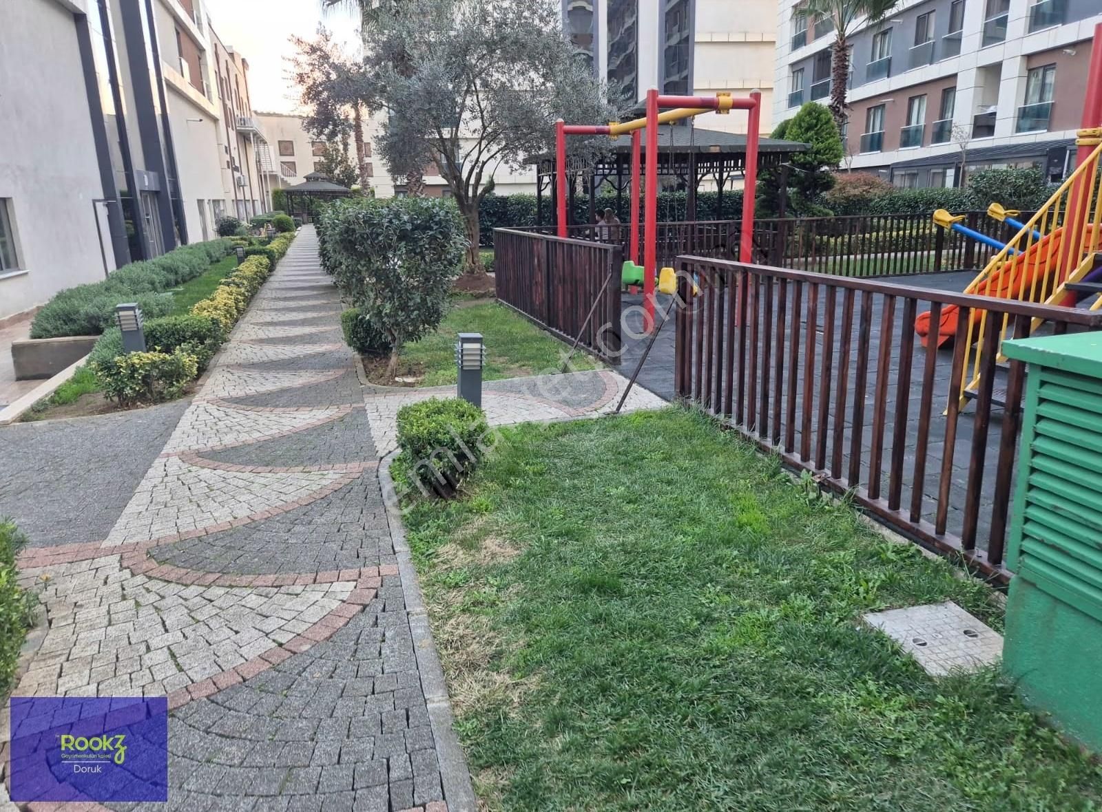 Rookzdoruk'dan Viaport Yanı Whitehouse'da Sosyal Alanlı Lüks 3+1 - Görsel 18