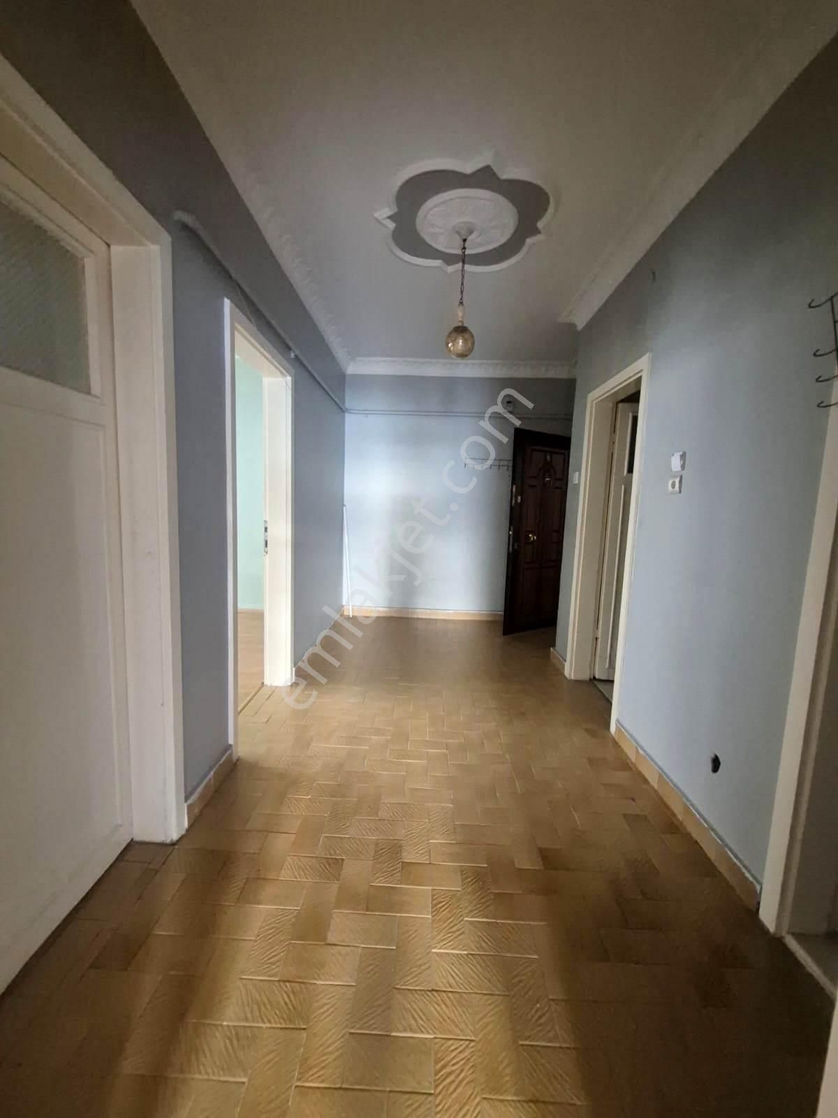 Uzman Emlak'dan İncirli Mh.yunusemre Cadde Yakını Yüksek Giriş ( Altında Daire Var ) 3+1 Daire - Görsel 18