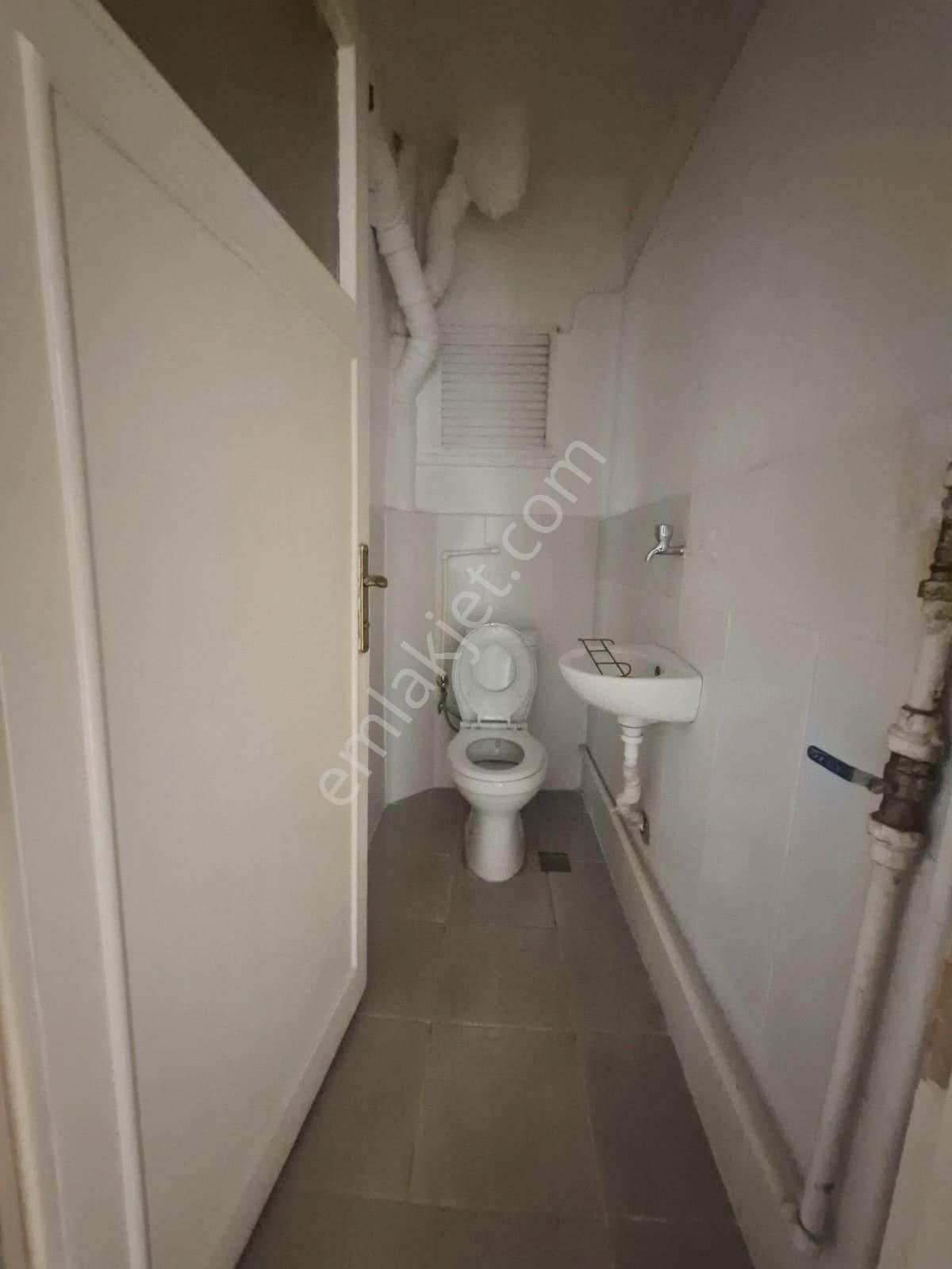 Uzman Emlak'dan İncirli Mh.yunusemre Cadde Yakını Yüksek Giriş ( Altında Daire Var ) 3+1 Daire - Görsel 17