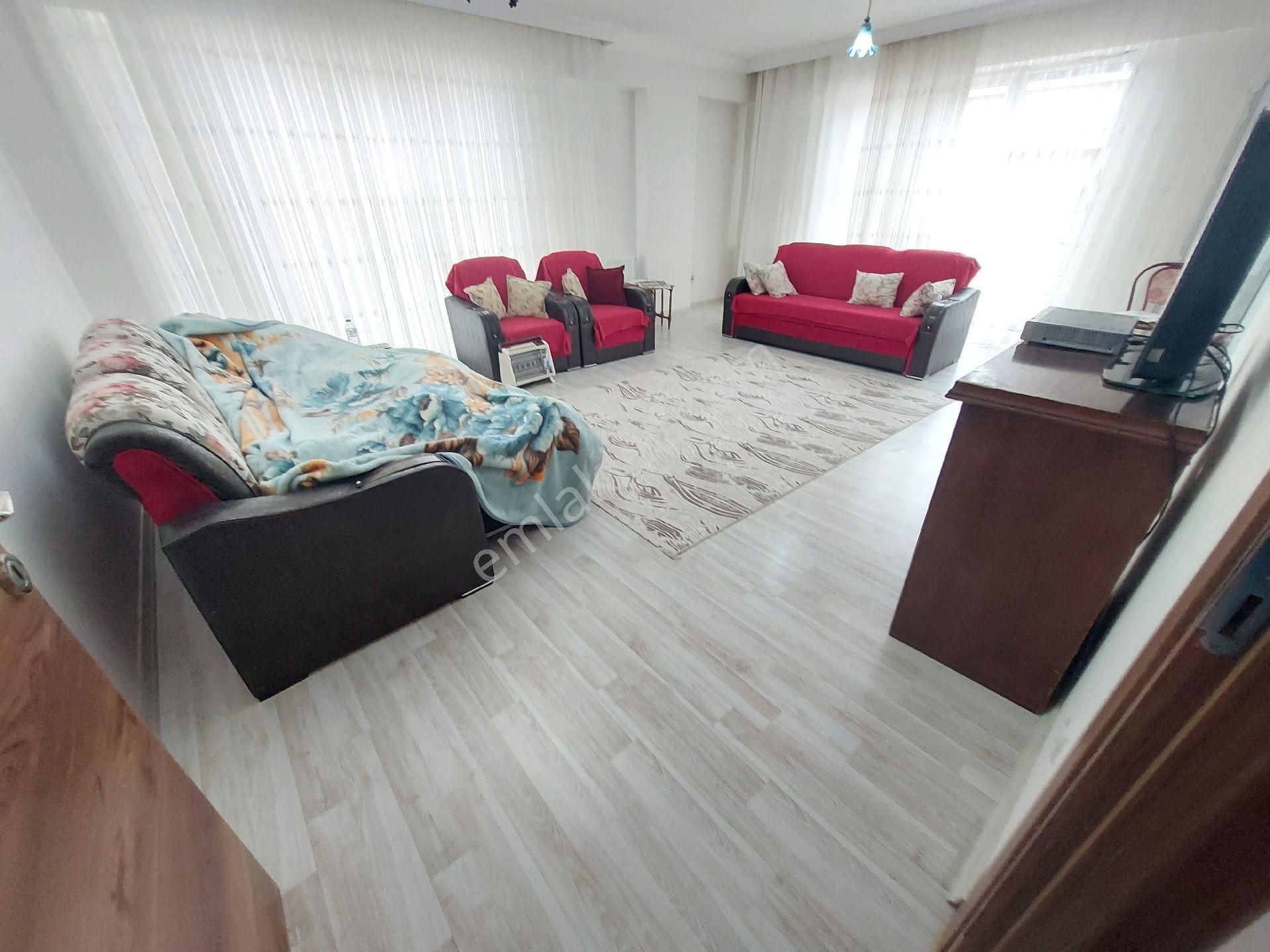 Trabzon Yomra Satılık 4+1 Daire - Görsel 15