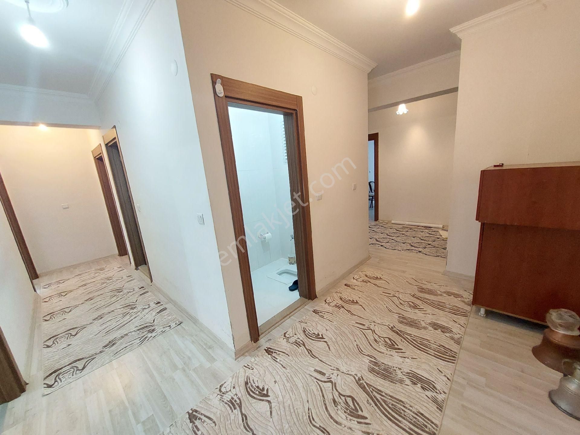 Trabzon Yomra Satılık 4+1 Daire - Görsel 12