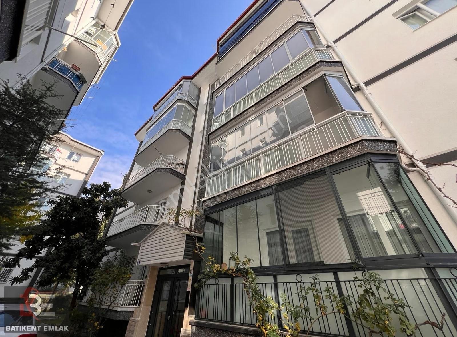 Batıkent Emlak'tan Ergazi Mah Full+full Yapılı 3+1 Daire - Görsel 18