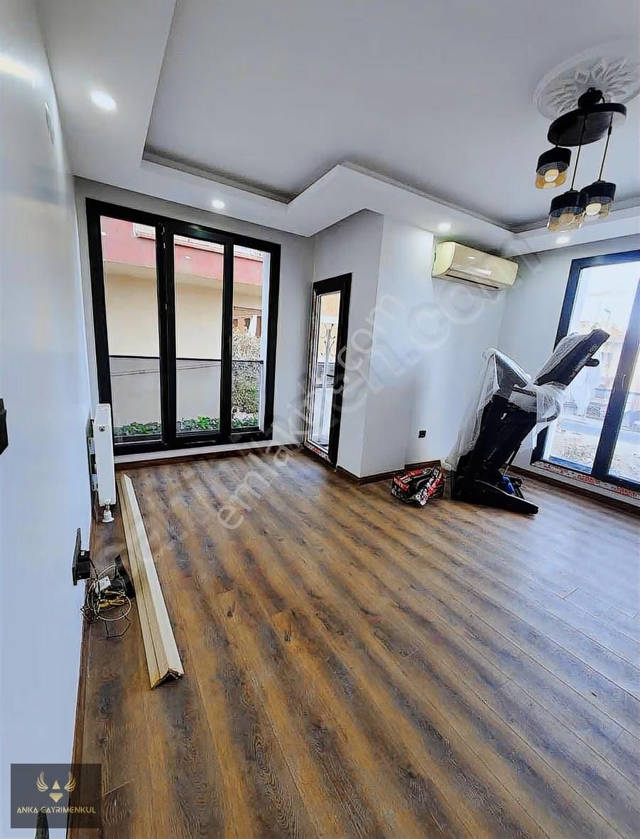 2 + 1 Satılık Daire Kiracı Siz Oturum Hazır Metrobüs 5 Dk - Görsel 7