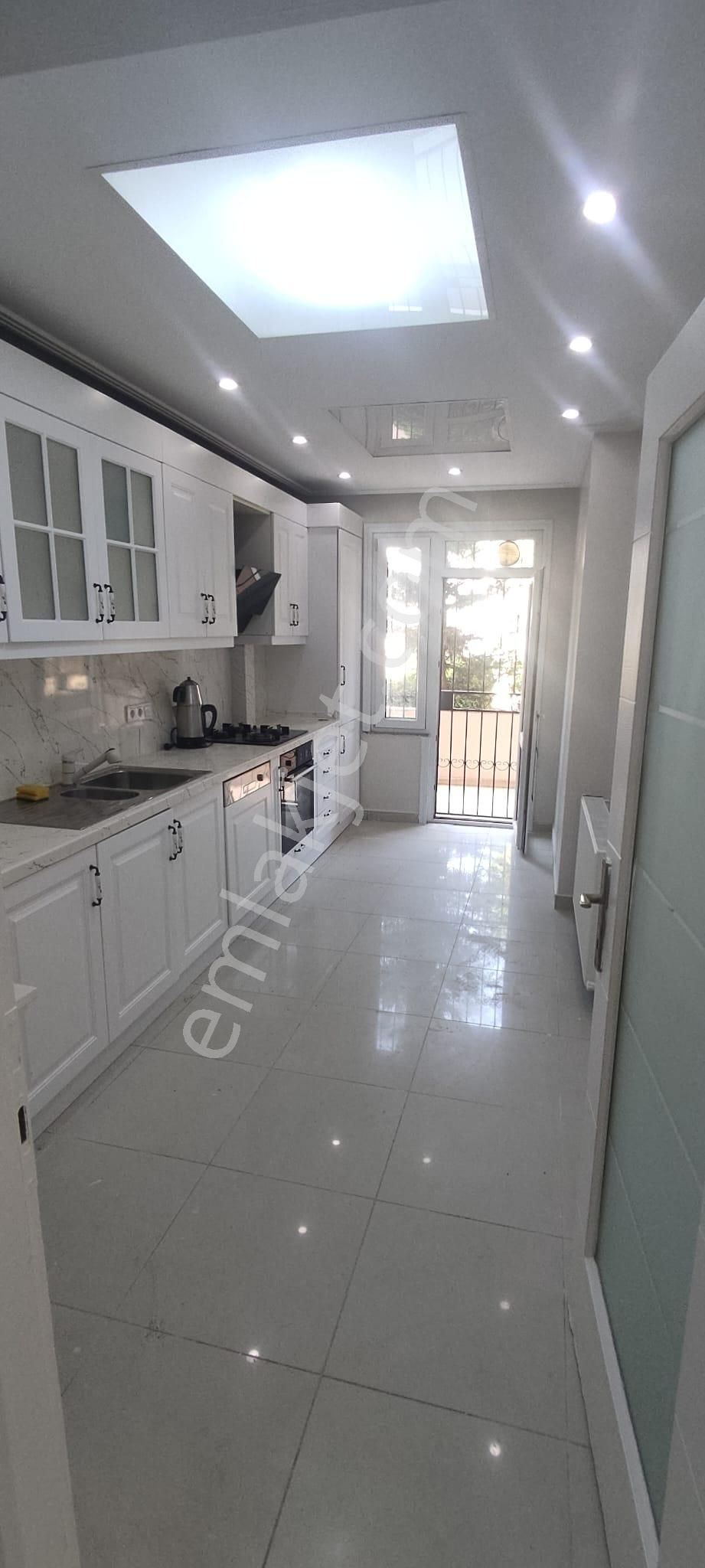 Büyükçekmece Atatürk Mah Lüx Merkezi Havuzlu Sitede 3+1 Satılık Daire - Görsel 11