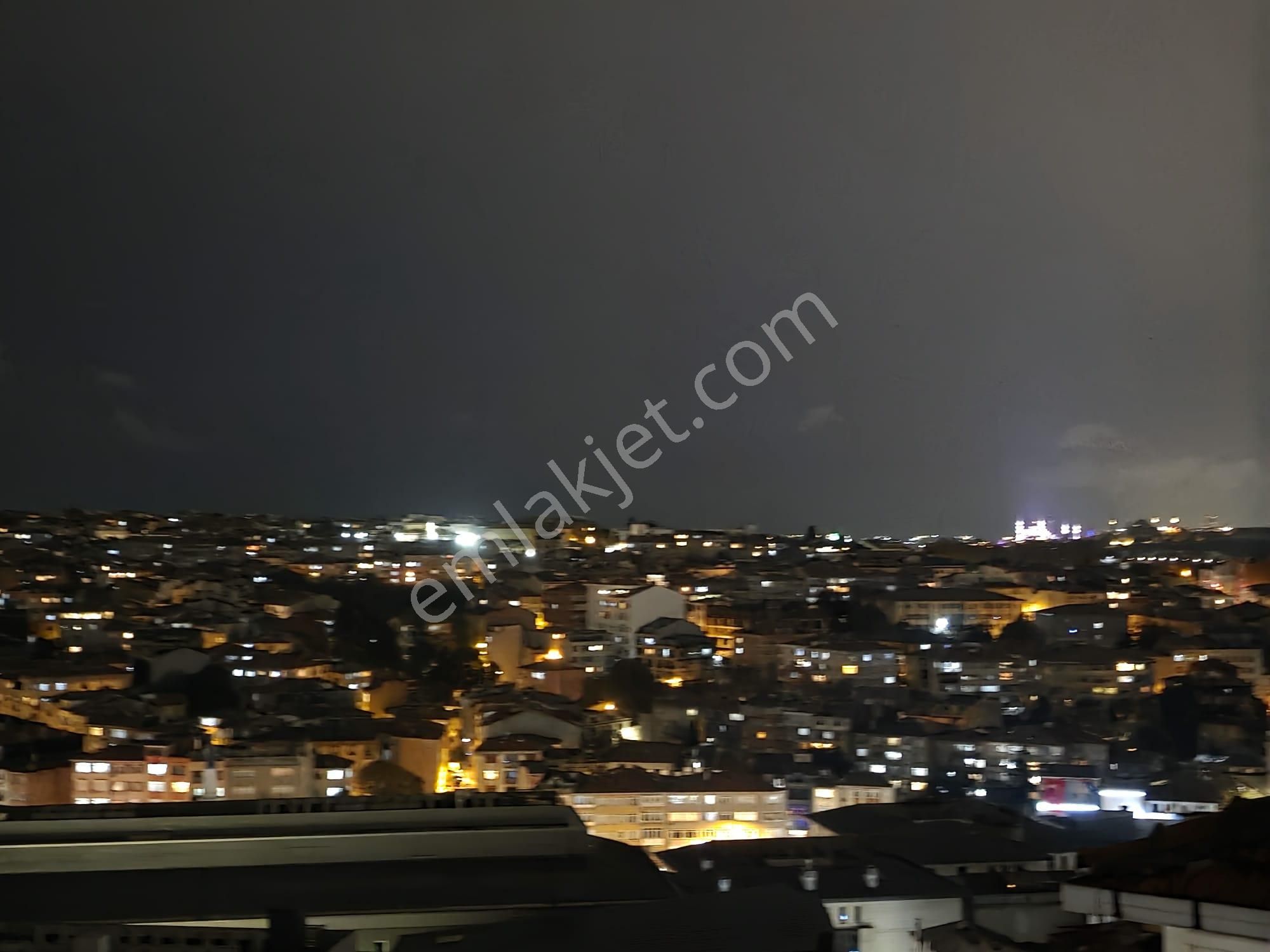 İgr Gayrimenkul Satılık Üsküdar Merkezde 2+1 3. Katta - Görsel 6