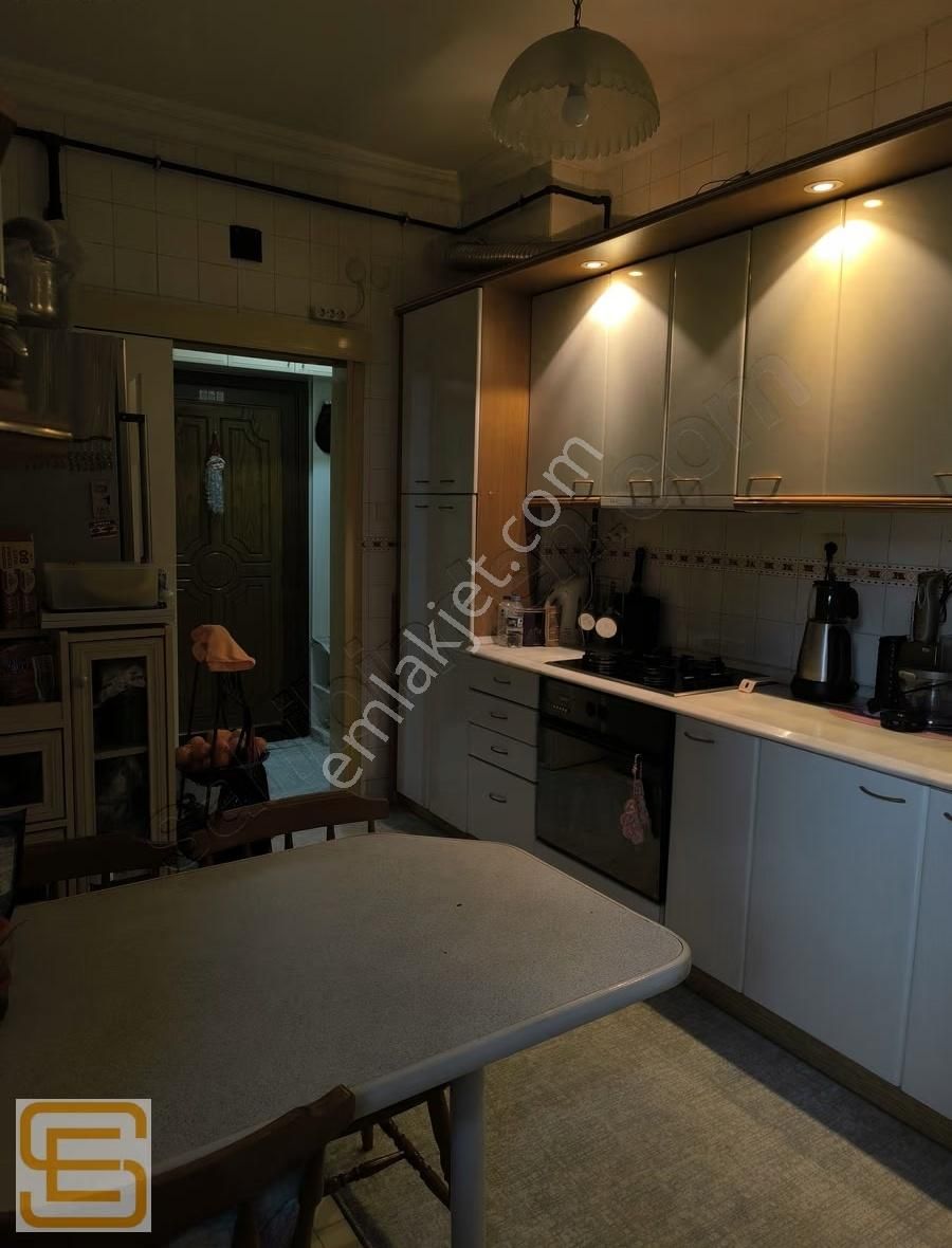 Muratpaşa Bayındır Mahallesinde Satılık Lokasyonu Güzel 3+1 - Görsel 5