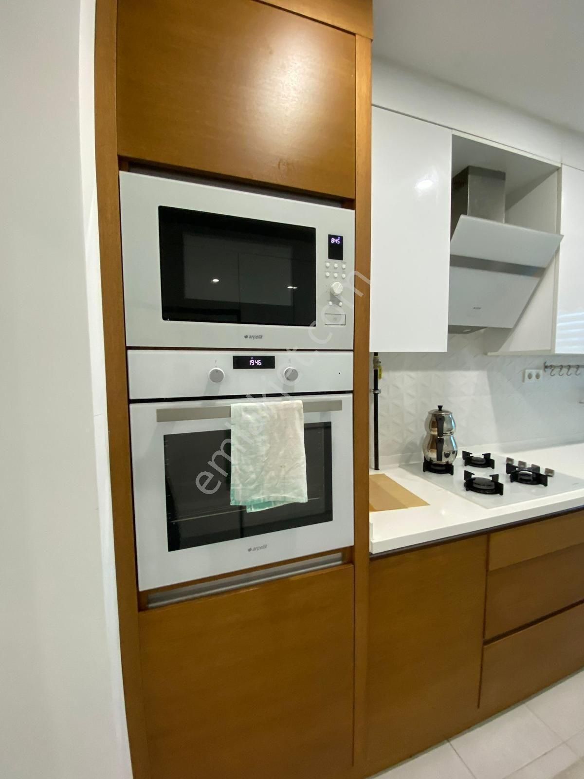 Usta Gayrimenkul'den Satılık Lüks 3+1 Havuzlu Ve Otoparklı Daire - Görsel 14