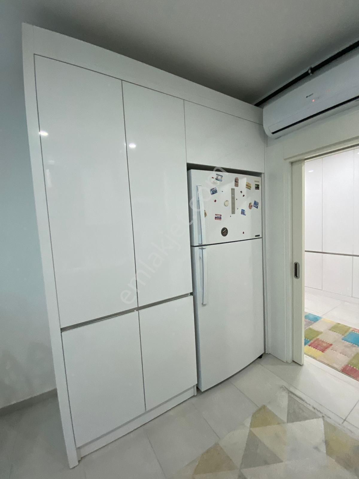 Usta Gayrimenkul'den Satılık Lüks 3+1 Havuzlu Ve Otoparklı Daire - Görsel 5