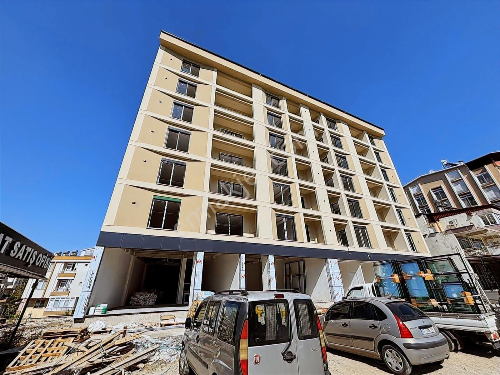 Usta Gayrimenkul'den Satılık Satılık Sıfır Lüks 1+1 Daire