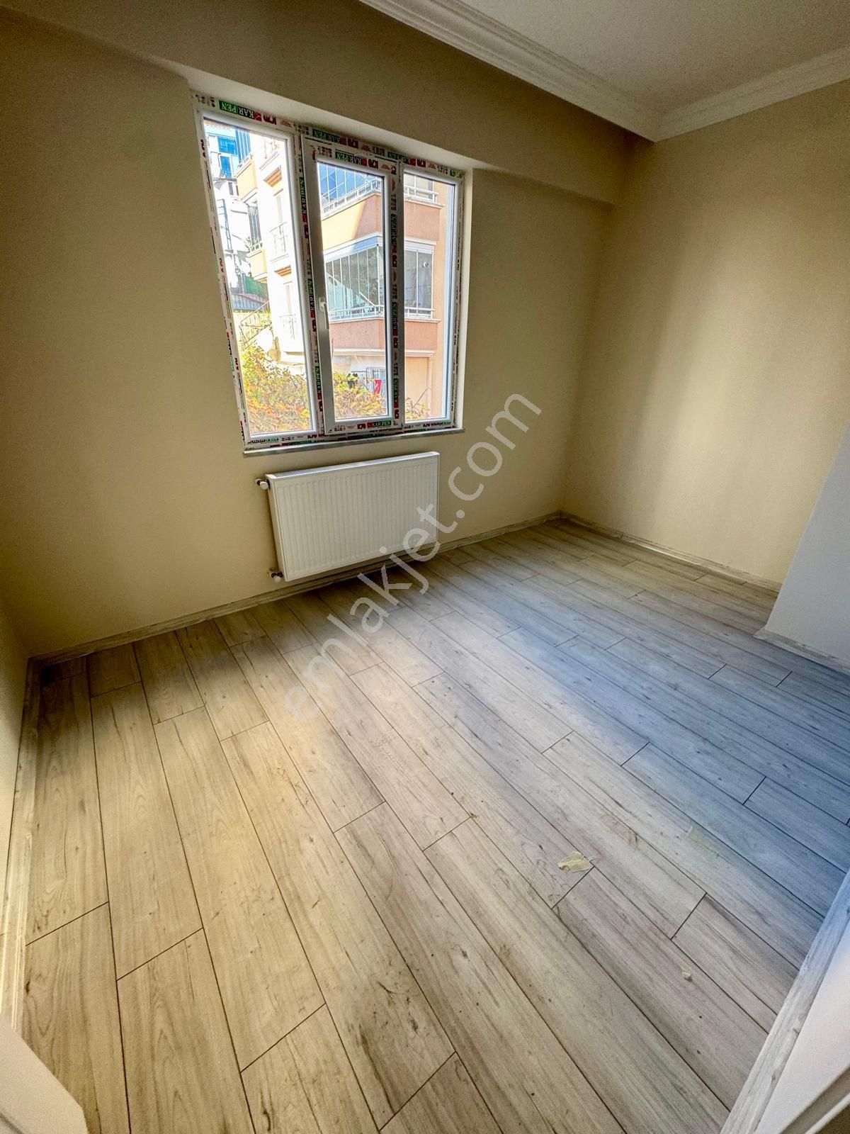 Evim-nur'dan Kışla Mh. 2+1 Ebeveyn Banyolu Çift Balkonlu Daire. - Görsel 14