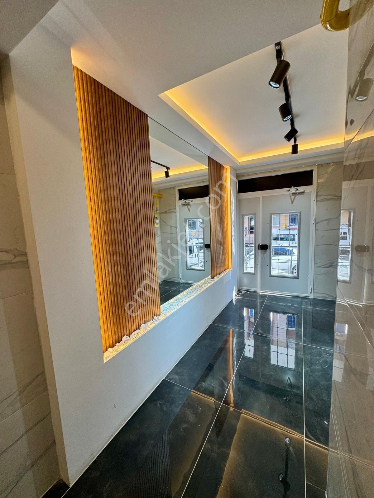 Evim-nur'dan Kışla Mh. 2+1 Ebeveyn Banyolu Çift Balkonlu Daire. - Görsel 22