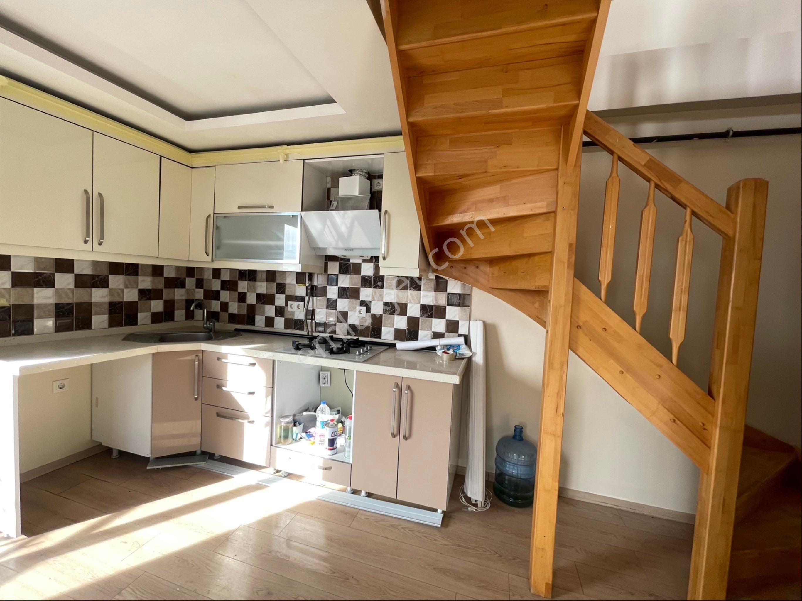 Rw Tuğba Ateşden Nurtepe Cadde Üzeri Dubleks Kiralık Daire - Görsel 35