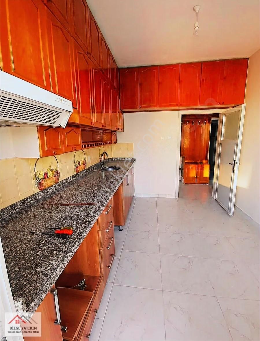 Mersin-toroslar-tozkoparan Mahallesinde 3+1 Kiralık Daire