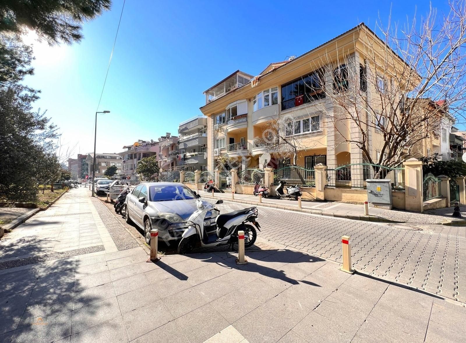 Marmaris Sarıana'da Bahçe Kullanımlı Kiralık 2+1 Bakımlı Daire - Görsel 4