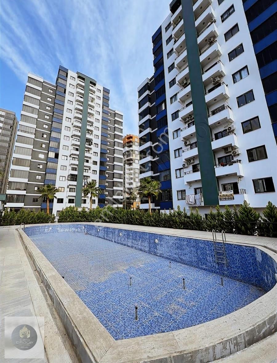 Mezitli'de Satılık 3+1 Site İçi Daire