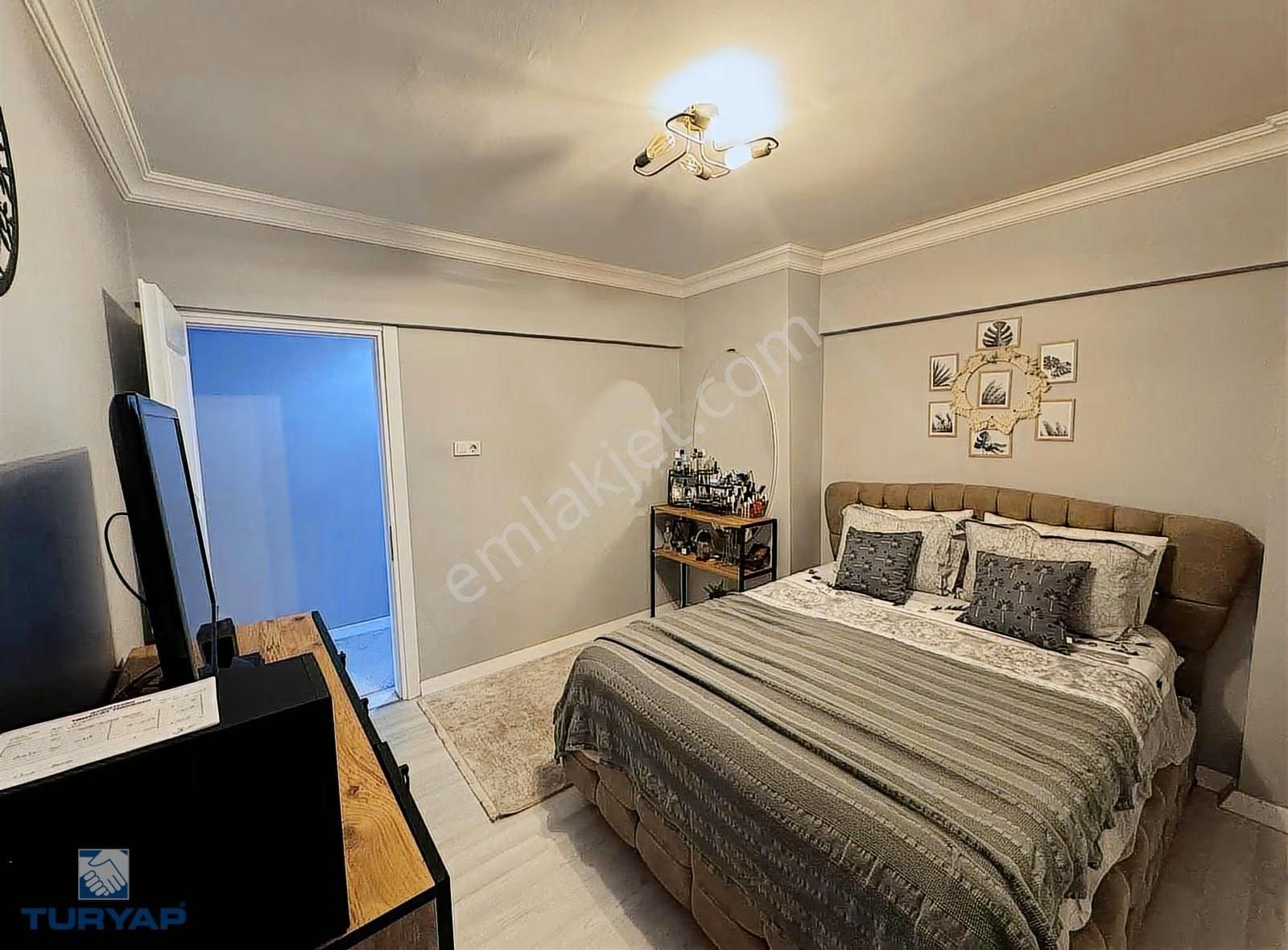 Torbalı Sadıkileri De Muhteşem Konumda Satılık 3+1 Daire - Görsel 13