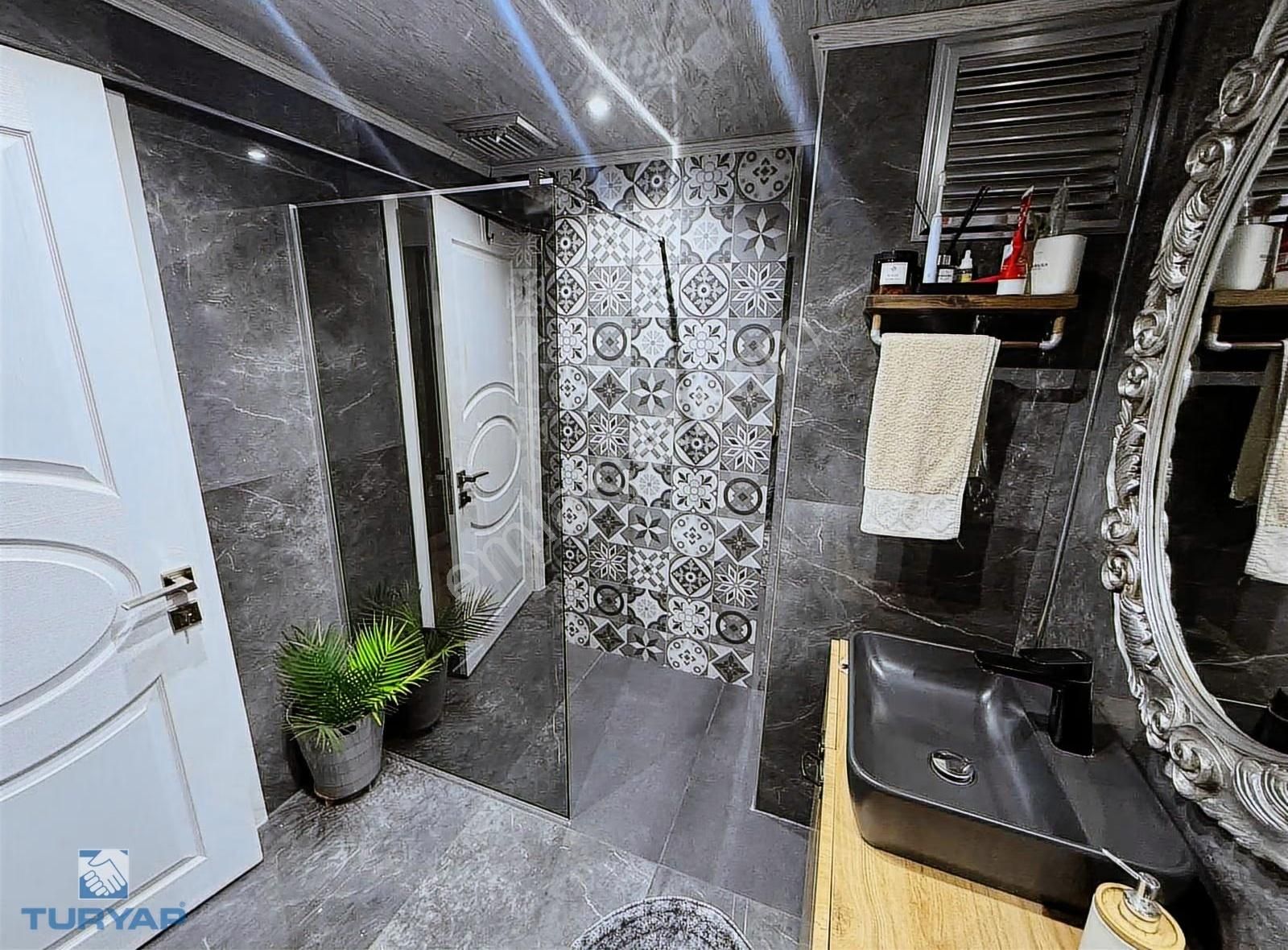 Torbalı Sadıkileri De Muhteşem Konumda Satılık 3+1 Daire - Görsel 4