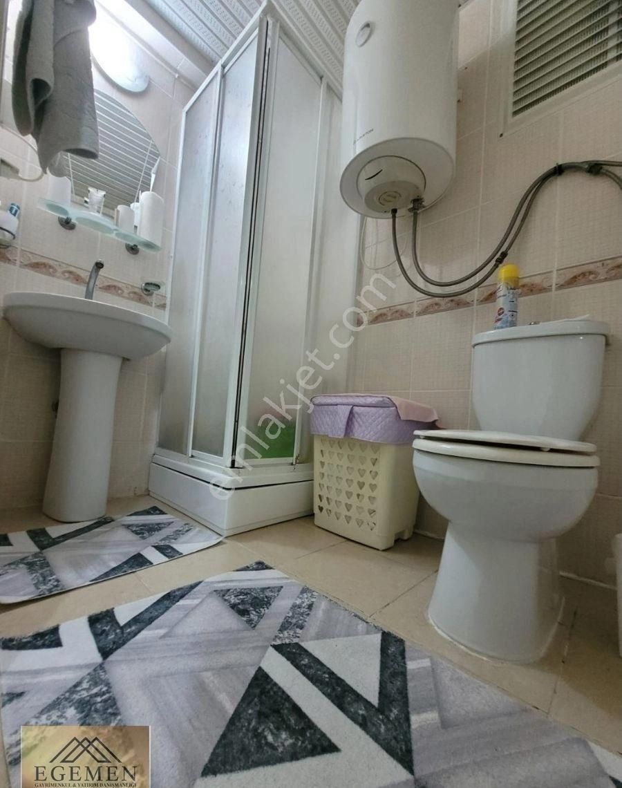 Kuşadası Merkeze Yakın Konumlu Havuzlu Sitede Bahçe Kullanımlı 1+1 Satılık Daire - Görsel 16