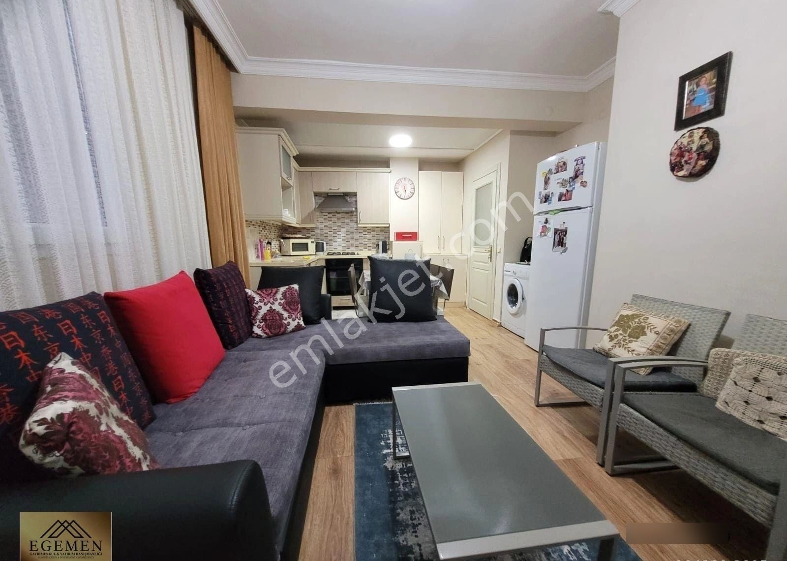 Kuşadası Merkeze Yakın Konumlu Havuzlu Sitede Bahçe Kullanımlı 1+1 Satılık Daire - Görsel 10