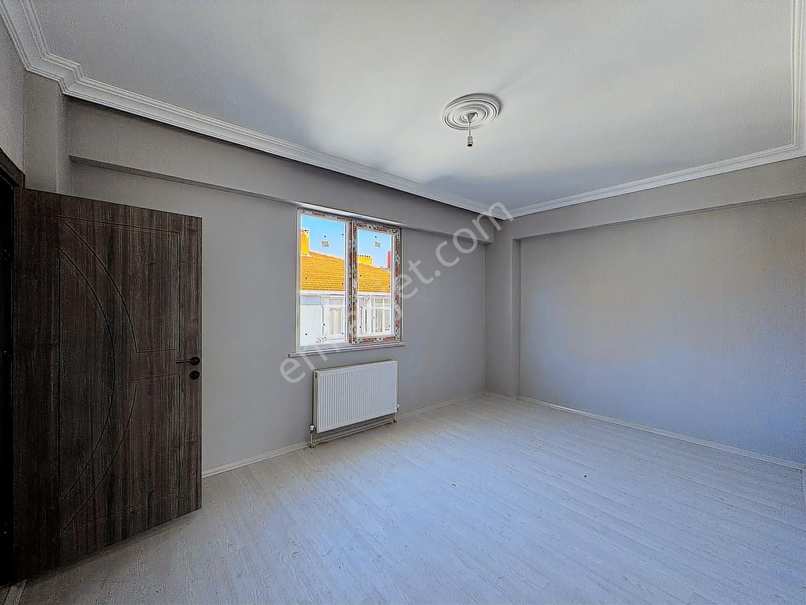 Altınova Mahalesinde Geniş 3+1 Güney Cephe Daire - Görsel 10