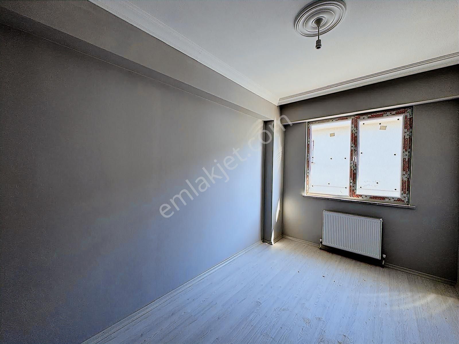 Altınova Mahalesinde Geniş 3+1 Güney Cephe Daire - Görsel 19
