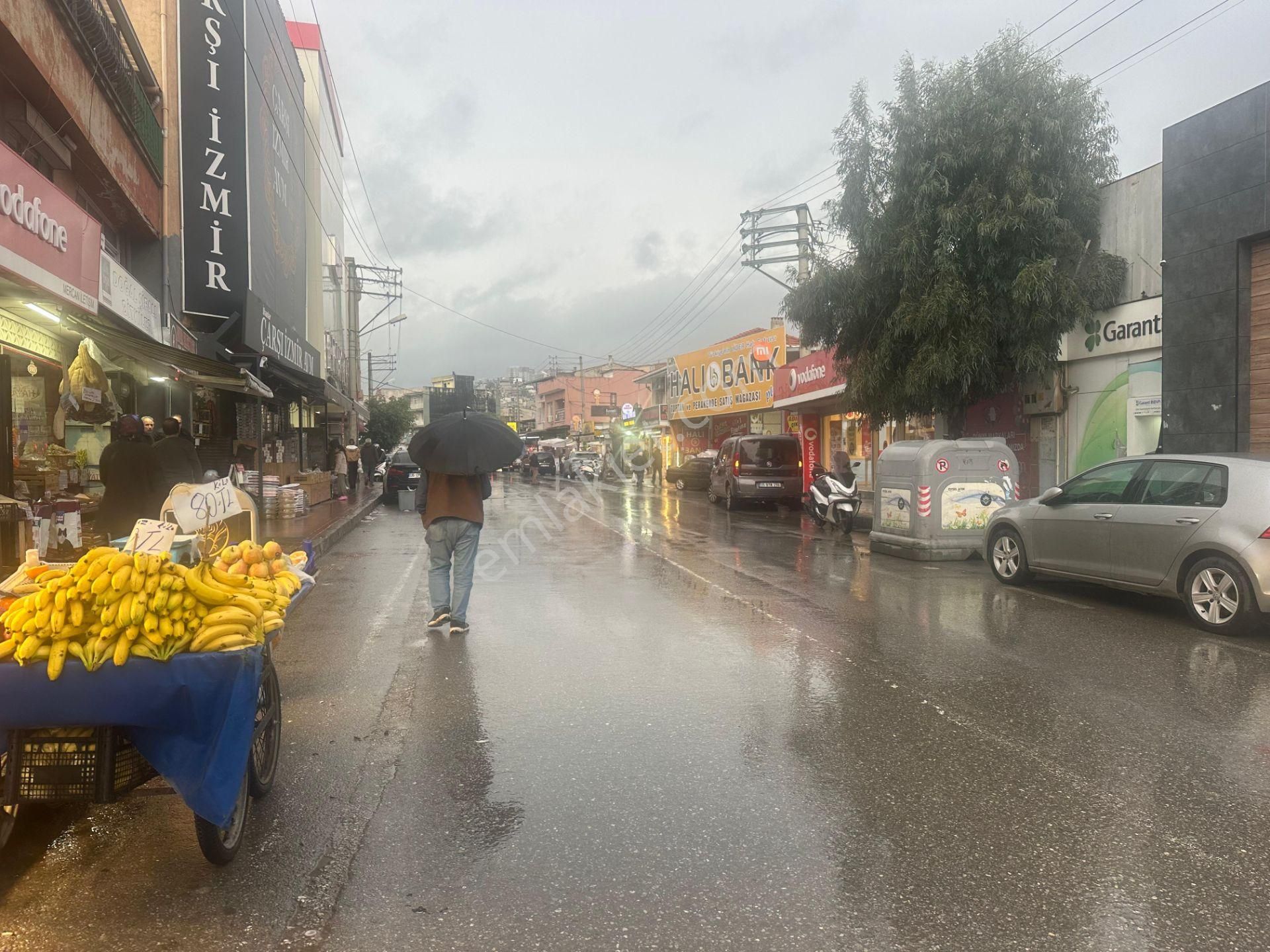 Karabağlar Yunus Emre Mah Samanyolu Sokakta Devren Mandıra - Görsel 8
