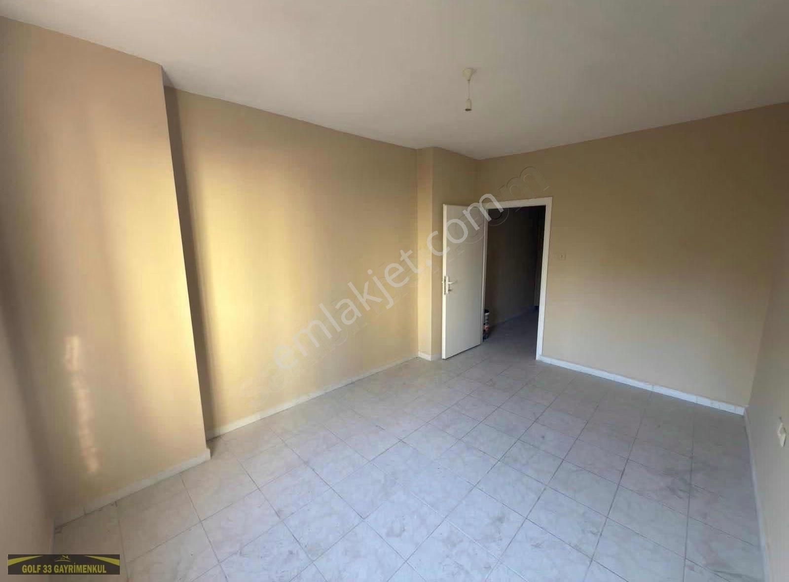 Mezitli'nin Merkezinde Satılık Geniş 1+1 - Görsel 4