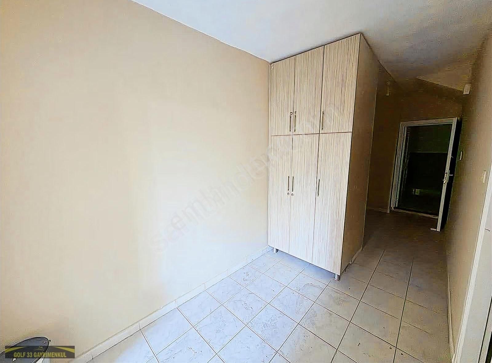 Mezitli'nin Merkezinde Satılık Geniş 1+1 - Görsel 2