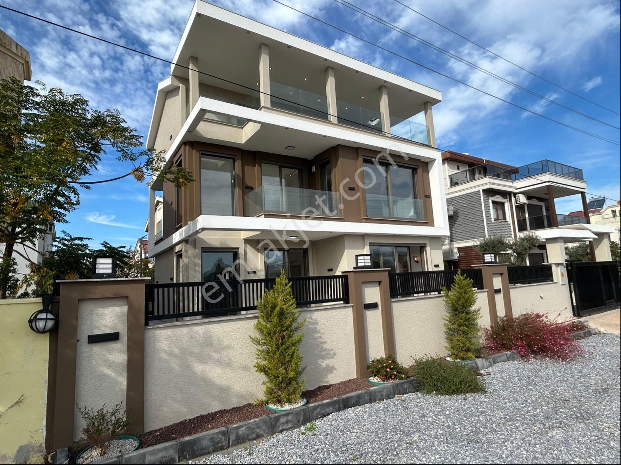 Didim Altınkuma Yakın Kaliteli Ve Lüks Villa