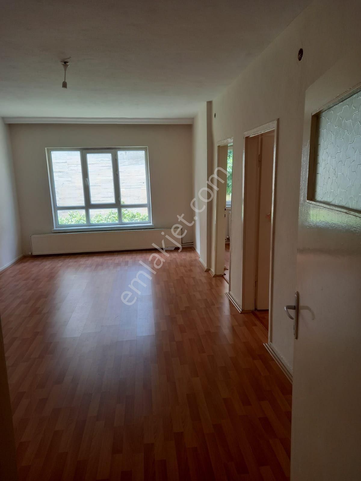 Sahibinden Keçiören Güçlükaya Da Metroya 400 Metre