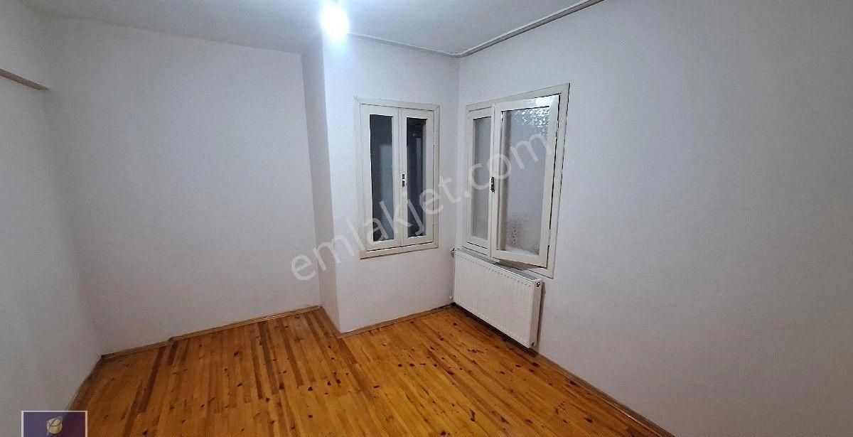 Efeler Cumhuriyet Mahallesi'nde 3+1 Harika Konumlu Kiralık Daire!!! - Görsel 18