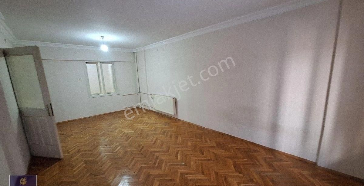 Efeler Cumhuriyet Mahallesi'nde 3+1 Harika Konumlu Kiralık Daire!!! - Görsel 11