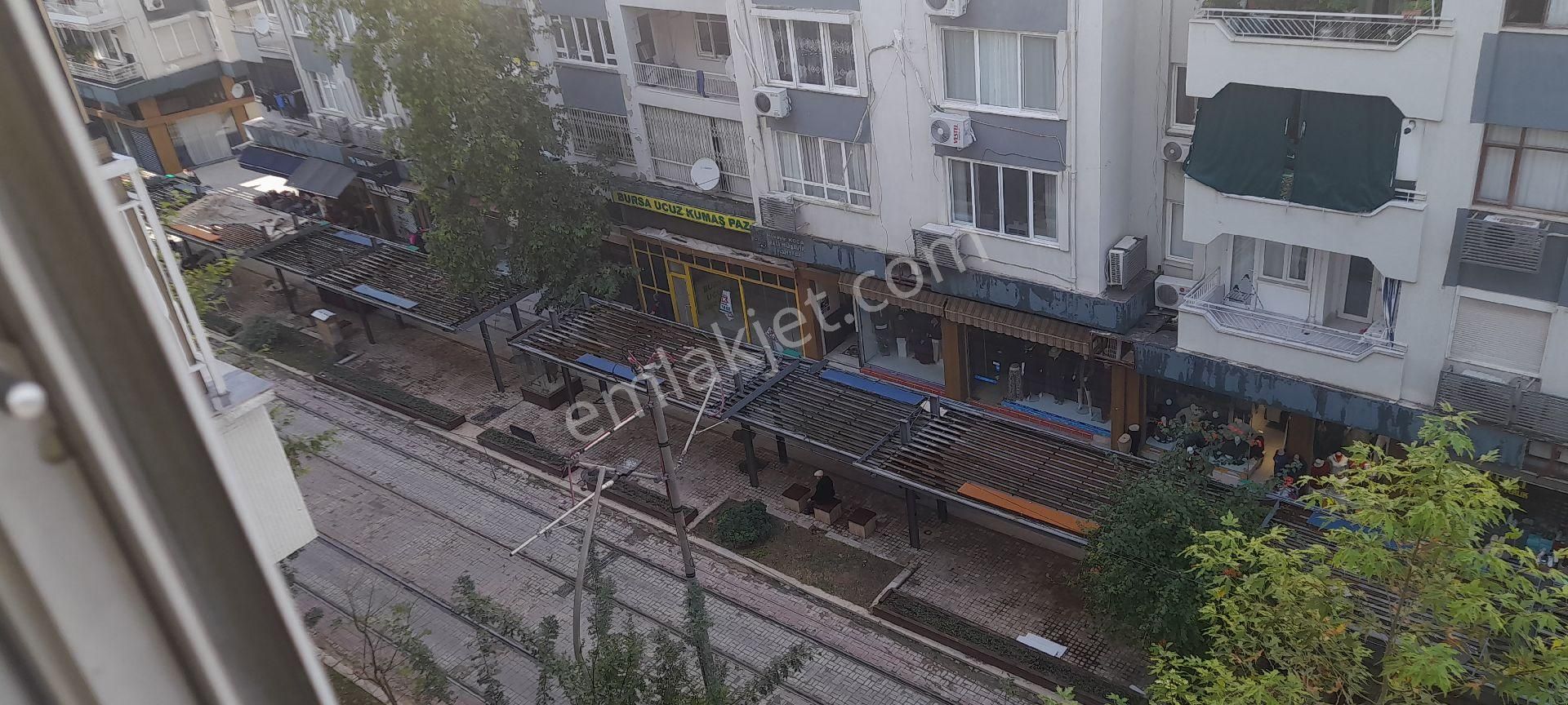 Doğu Garajı Ali Çetinkaya Caddesi Üzerinde Kiralık Daire - Görsel 2