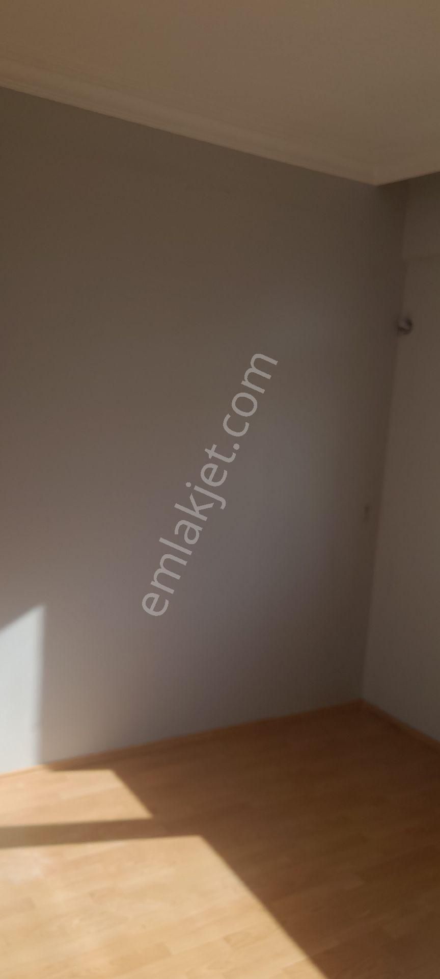 Doğu Garajı Ali Çetinkaya Caddesi Üzerinde Kiralık Daire - Görsel 18