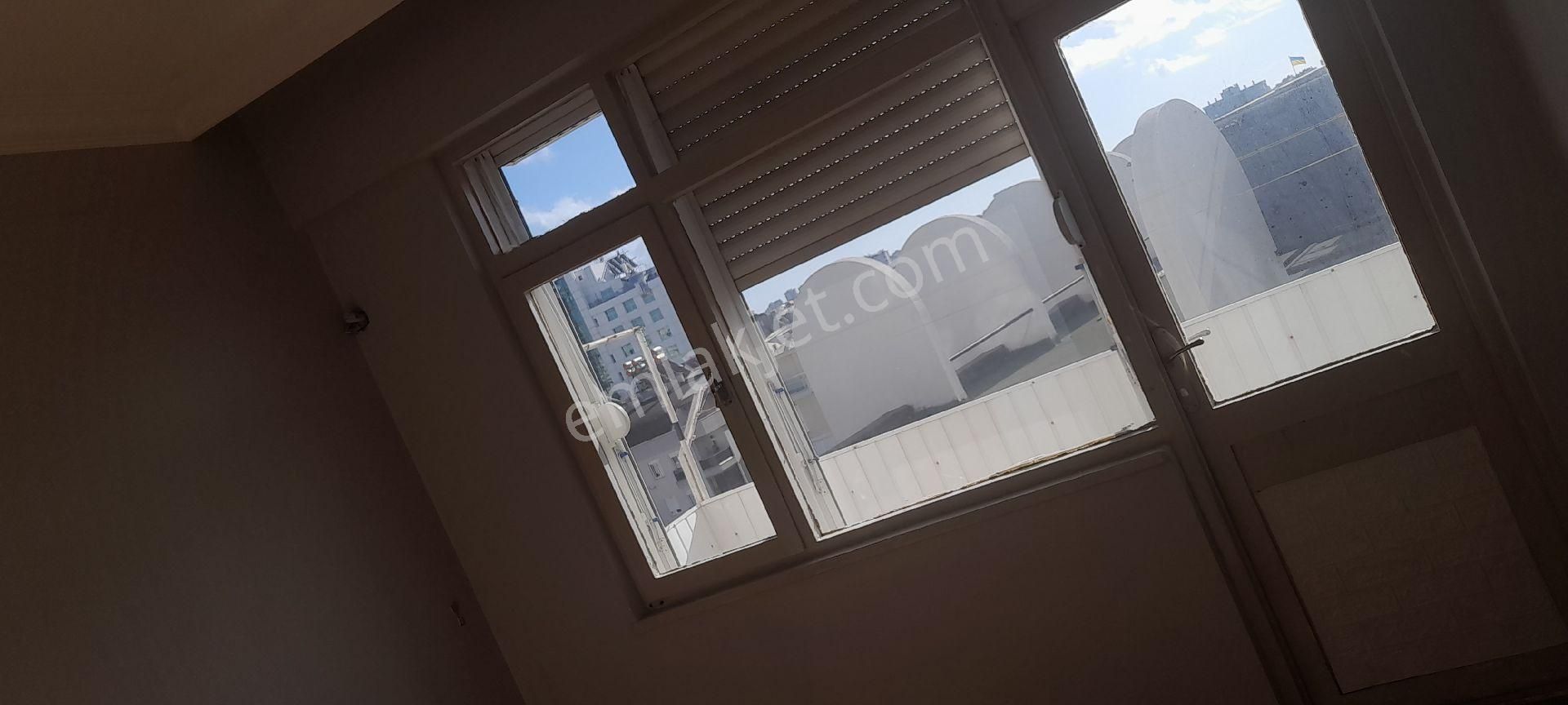 Doğu Garajı Ali Çetinkaya Caddesi Üzerinde Kiralık Daire - Görsel 9