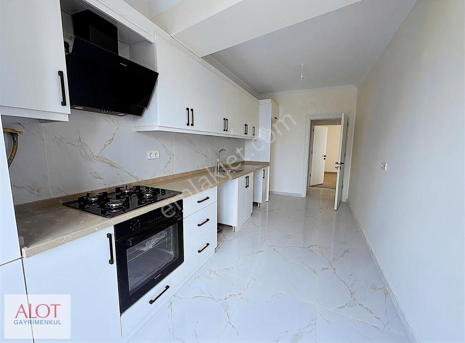 Çengelköyda Kiralık 2+1 Daire