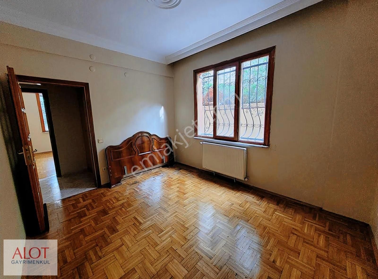 Üsküdar Burhaniyede Bahçe Kullanımlı Aydınlık Ferah 3+1 Kiralık - Görsel 2