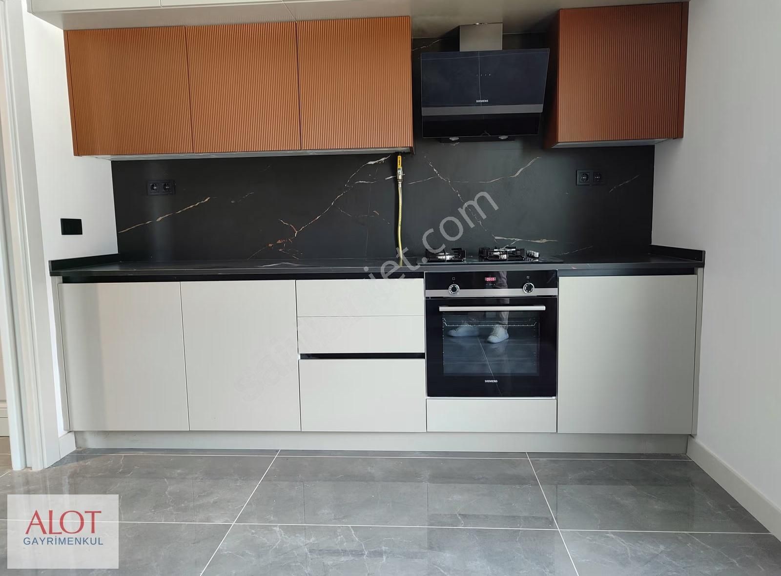 Boğaz Manzaralı Kiralık Dubleks Daire - Görsel 26