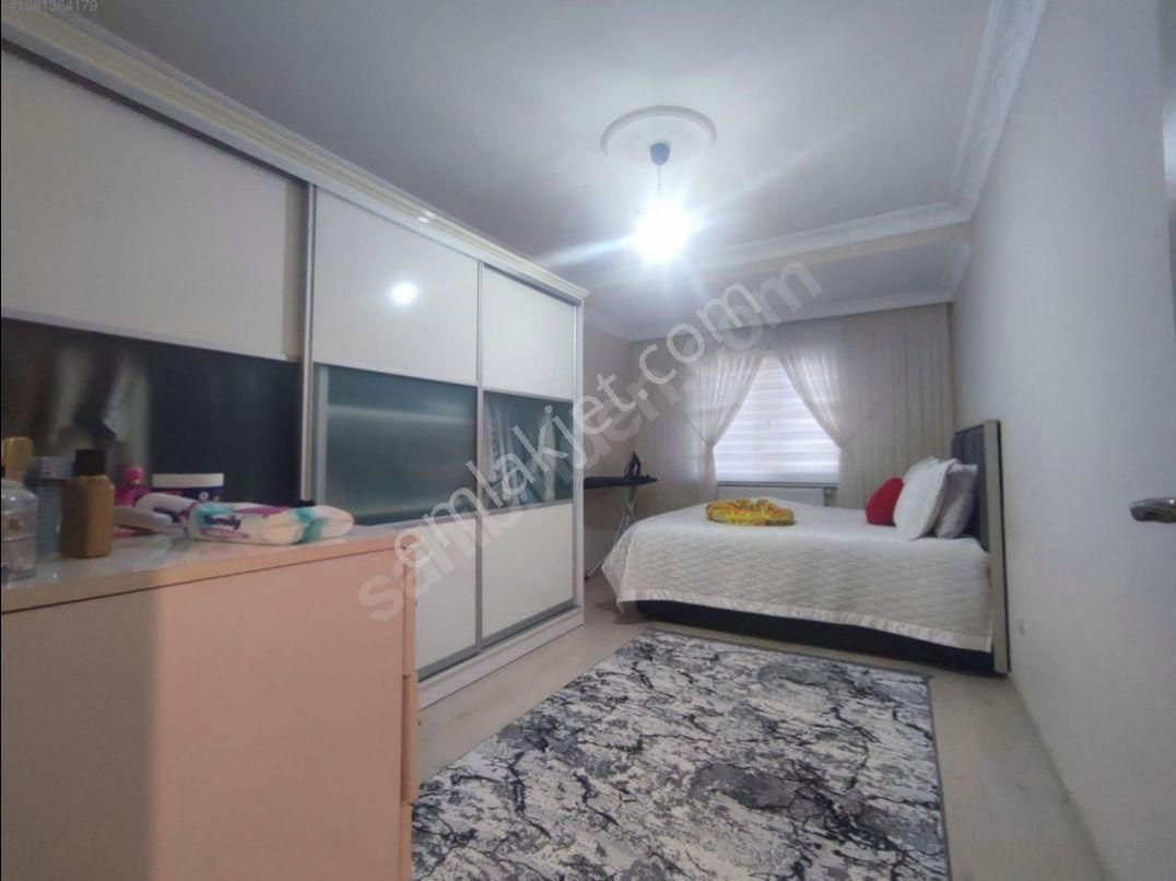 Esenyurt Orhangazi De Akbatı Yakını 3+1 Asansörlü Geniş Daire - Görsel 8