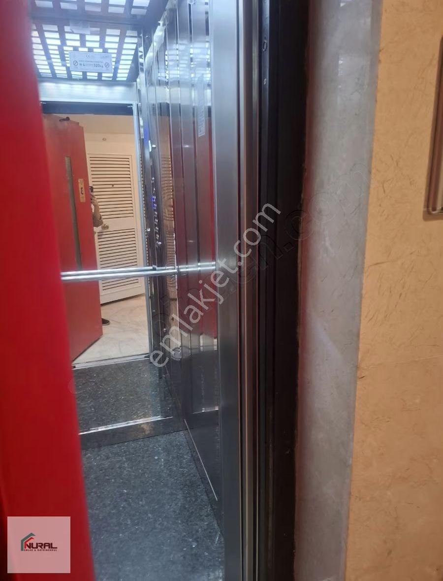 Deniz Manzaralı Sahile Yürüme Mesafesinde 3+1 Satılık Daire - Görsel 26