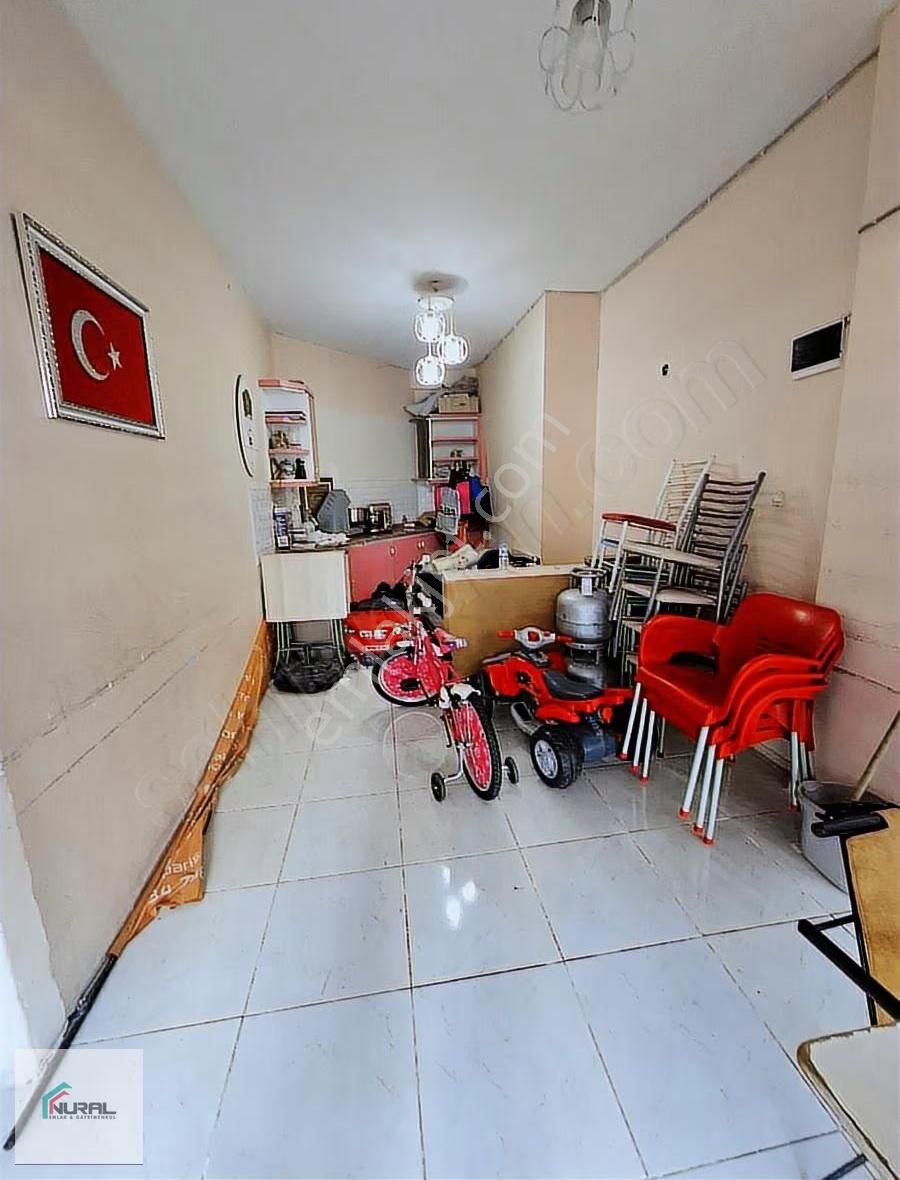 Civarında Okulların Bulunduğu Satılık Dükkan!! - Görsel 2