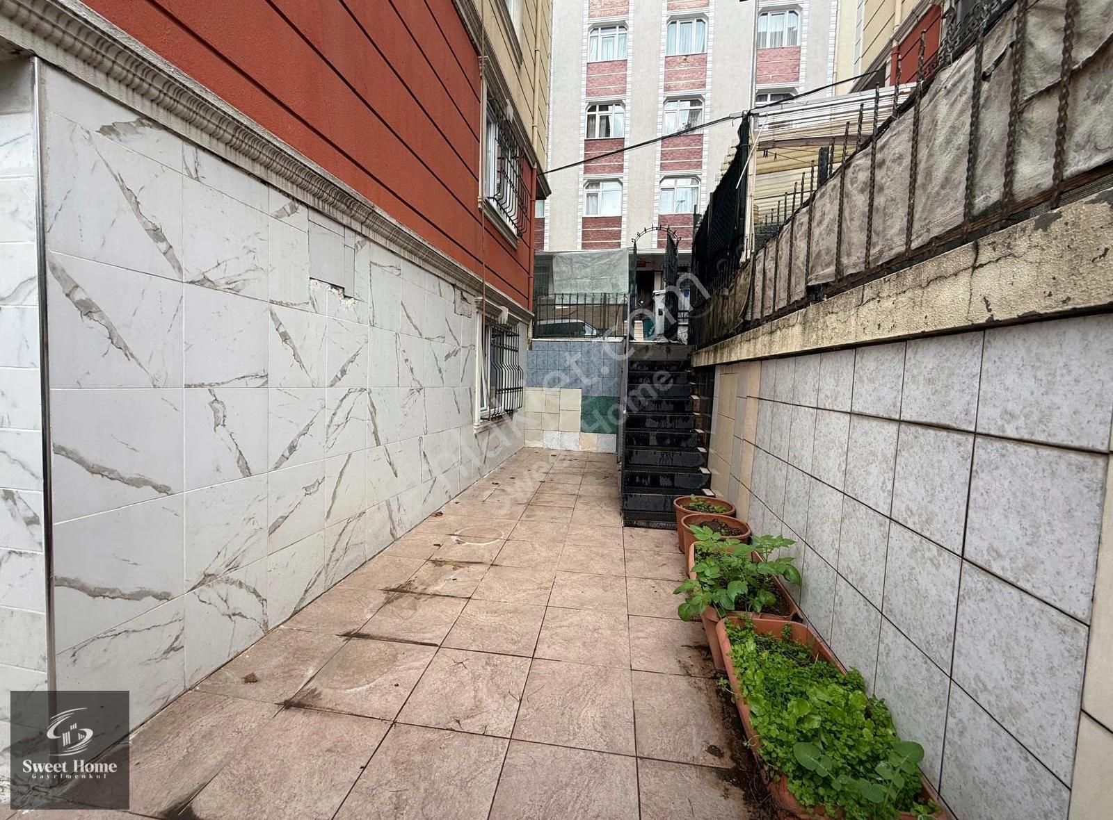 Bahçelievler Çobançeşme'de Geniş Bahçeli Satılık 2+1 Daire - Görsel 5