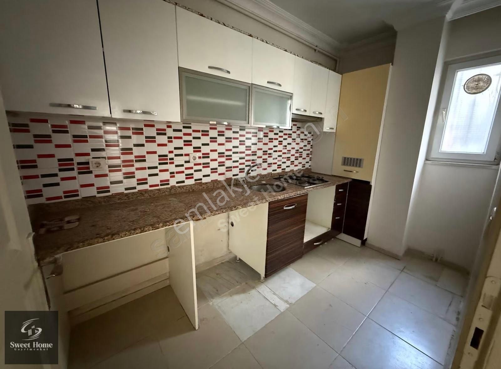 Bahçelievler Çobançeşme'de Geniş Bahçeli Satılık 2+1 Daire - Görsel 7