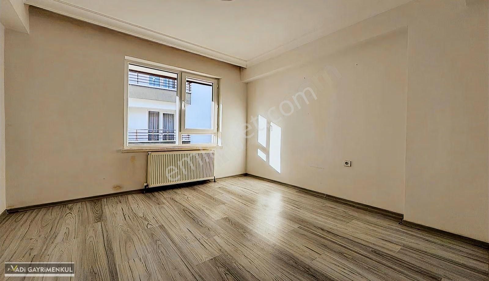 Vadi'den Karakayada Cadde Yakını Katta İskanlı Masrafsız 3+1 ! - Görsel 33