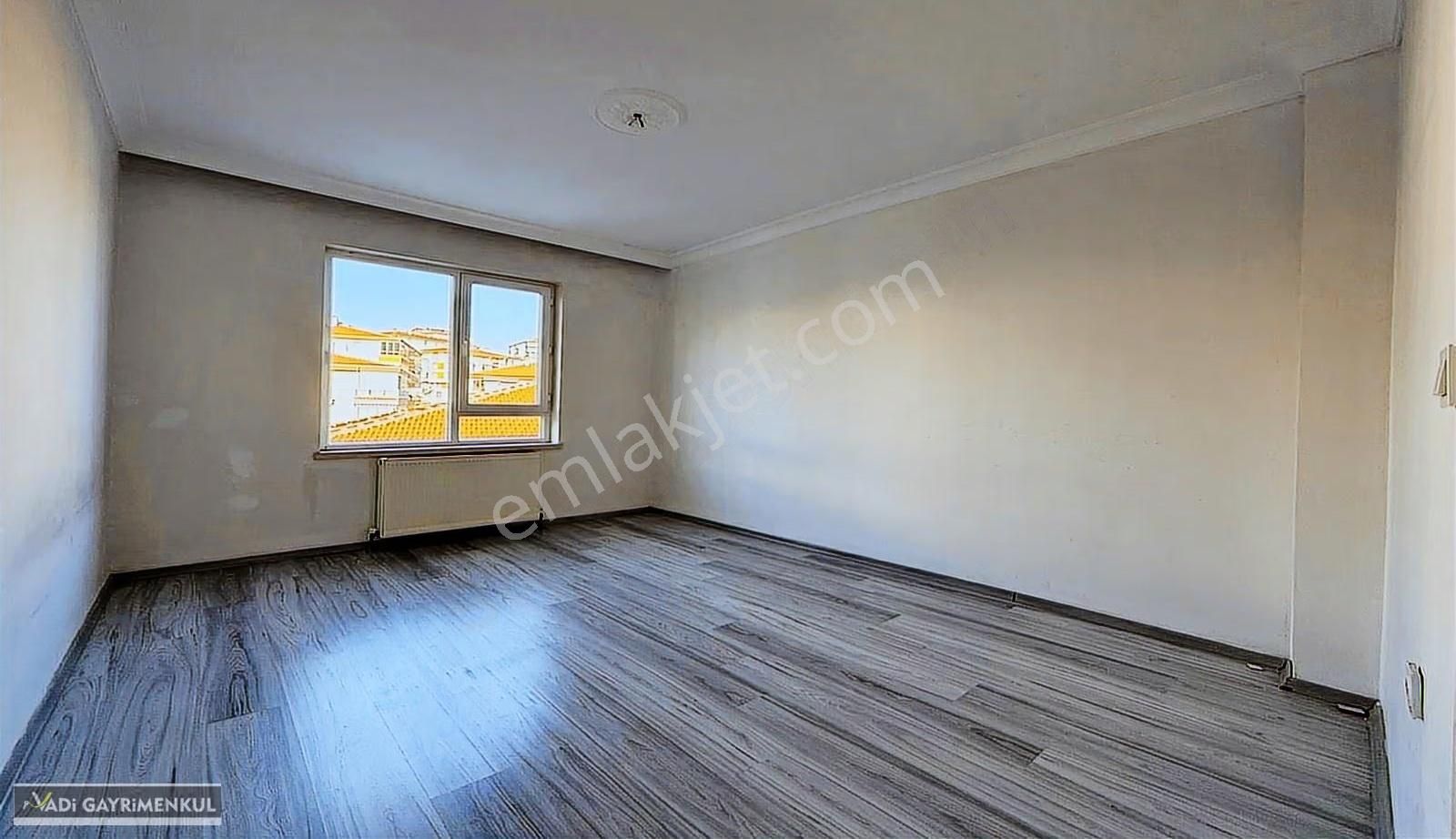 Vadi'den Karakayada Cadde Yakını Katta İskanlı Masrafsız 3+1 ! - Görsel 15